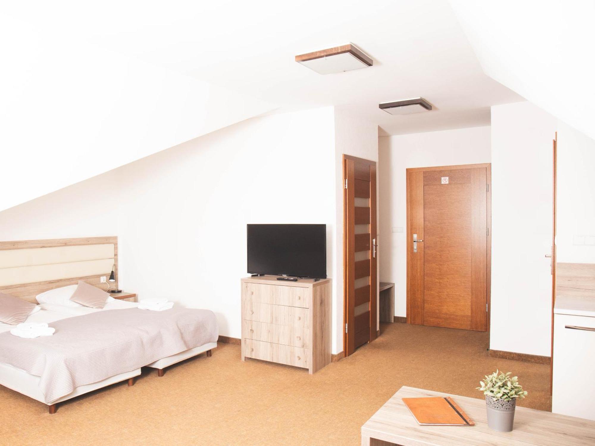 Hotel Beskidian Wegierska Gorka Dış mekan fotoğraf